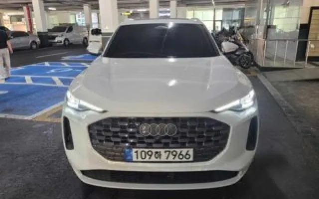 인천중고차할부구입 Q5 (80A) 40 TFSI 콰트로 어드밴스드 매물 사진 13 - 2025/12 6,102km