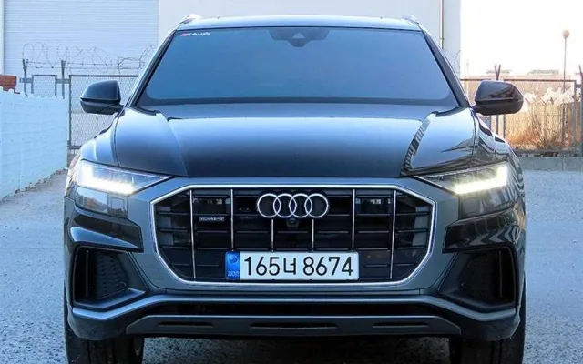인천중고차할부구입 Q8 45 TDI 콰트로 프리미엄 매물 사진 5 - 2022/01 67,310km