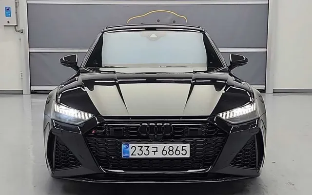 인천중고차할부구입 RS7 (4K) 4.0 TFSI  콰트로 퍼포먼스 매물 사진 14 - 2025/09 9,792km